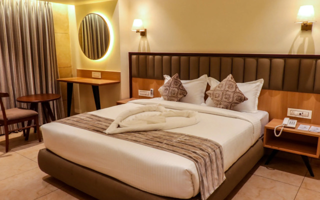 Rudra Shelter Business Hotel