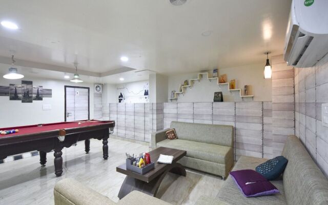 Collection O 12421 Hotel GT View