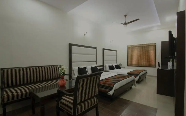 Hotel Mohan International