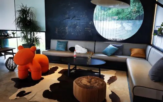 Zhoushan Baisha Island Moling Youshe Island Resort