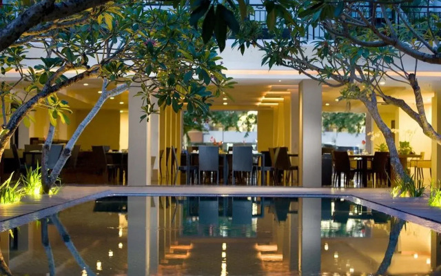 Hotel Santika Kuta Bali