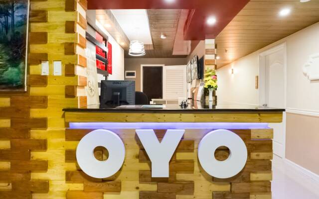 OYO 240 Country Artist Hotel