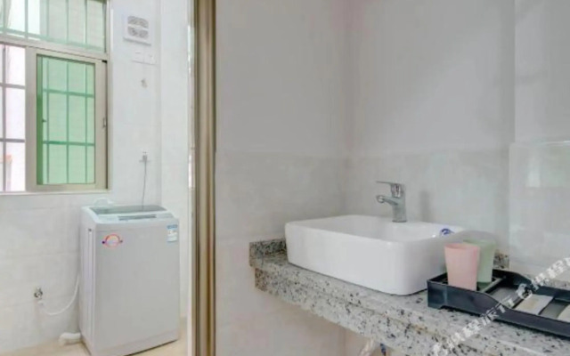 Taojing Holiday Inn (Zhuhai Jinwan Airport)