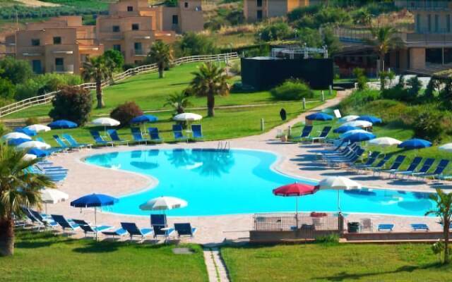 Aparthotel Menfi Beach