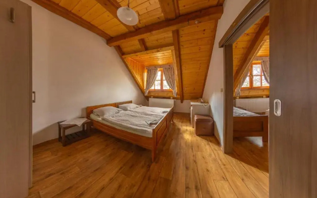 Pension & Restaurant U konske drahy Holkov