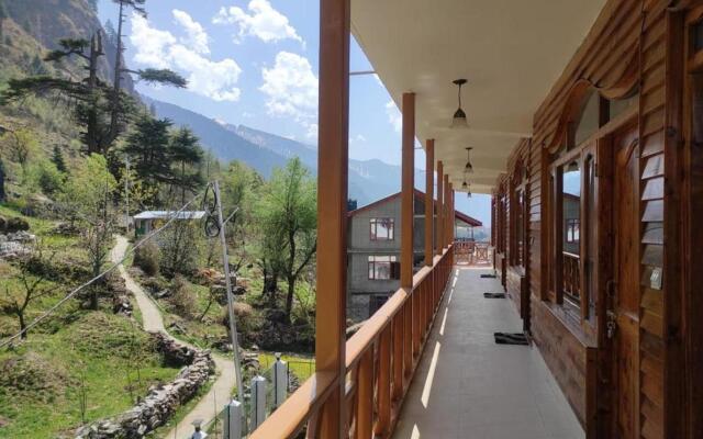 FabHotel Forest Retreat