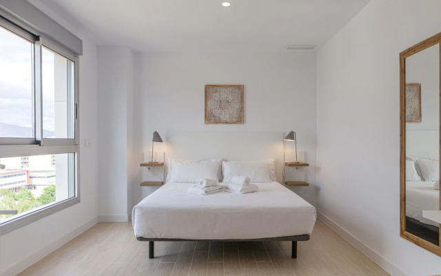 Blue Line Apartment Hotel