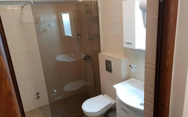 Kojic Apartments
