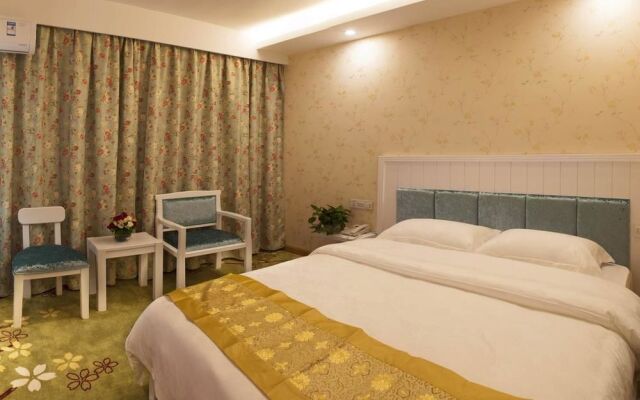 Jinyi Holiday Hotel
