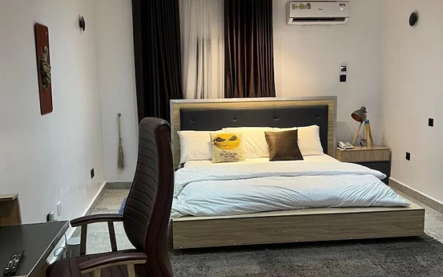 De Loccville Place