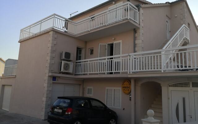 Apartmani Kresic 1