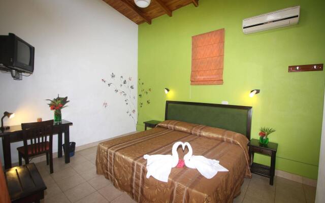 Bellavista Suites By Villas Verdes