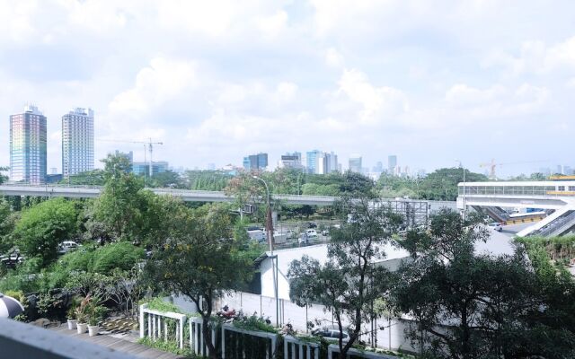 Westmark Apartment Near Taman Anggrek