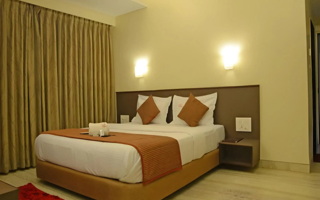 OYO 2726 Hotel Elegant