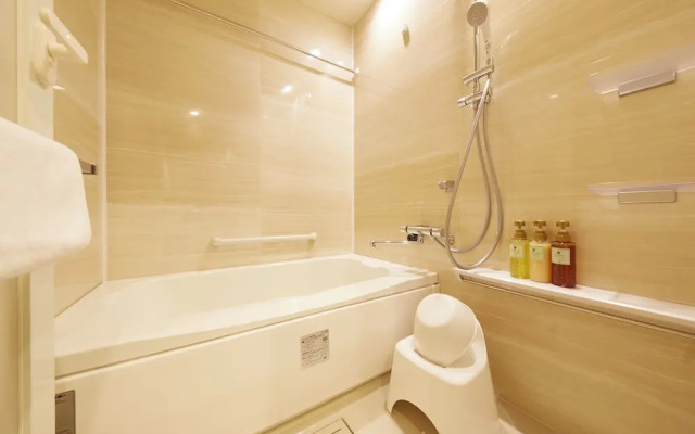 MONday Apart Premium Ueno