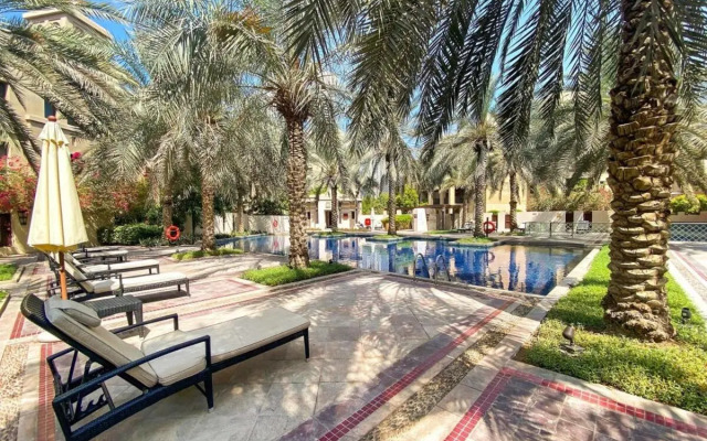 Silkhaus exclusive 1BDR in Downtown Dubai Old Town