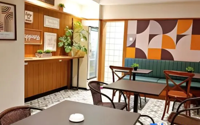 Hotel Verde Purwokerto – Restaurant – Purwokerto