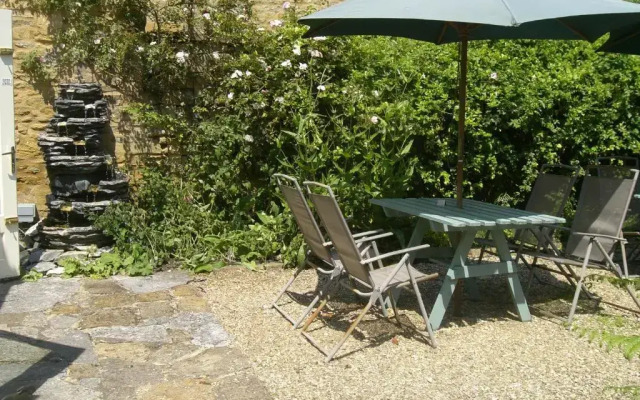 Montacute Country Tearooms B&B