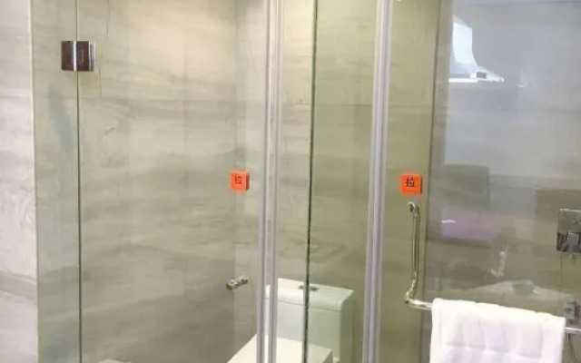 Elan Hotel (Yuyao Xinjian North Road)