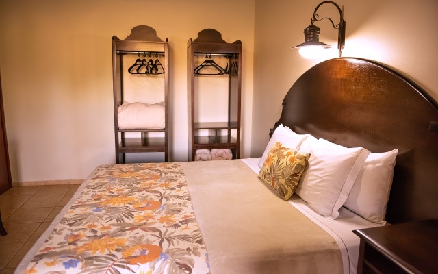 Tenonde Park Hotel