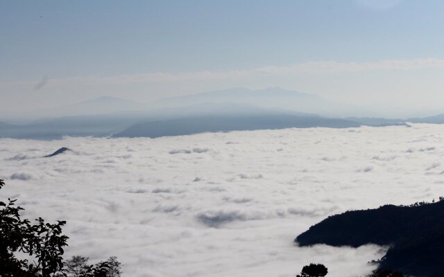 Hotel Nagarkot peak and meditation centre