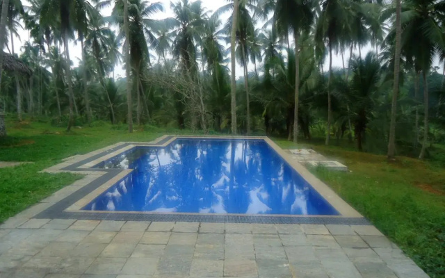 Tropical Estate Bungalow