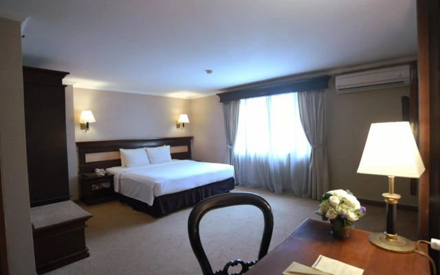 Mega Anggrek Hotel & Convention