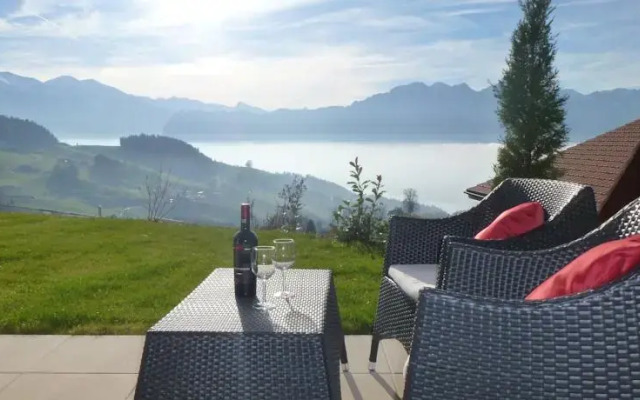 Panorama Lodge Goldiwil *****