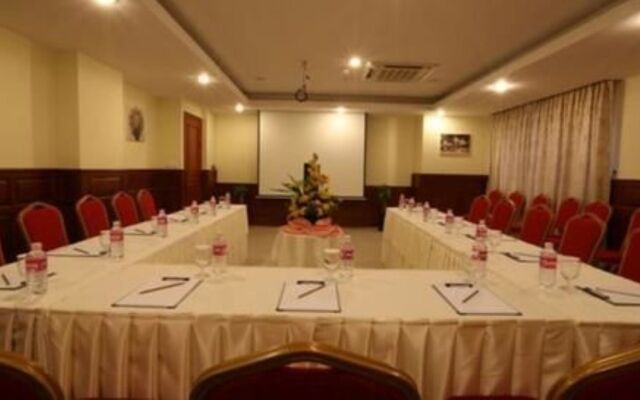 Town View Hotel Khan Daun Penh