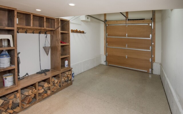 Meadows J3 4 Bedroom Townhouse by RedAwning