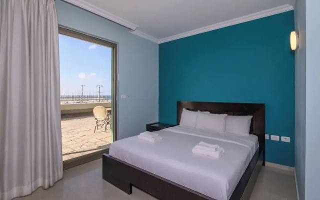 Marina Beach Hotel