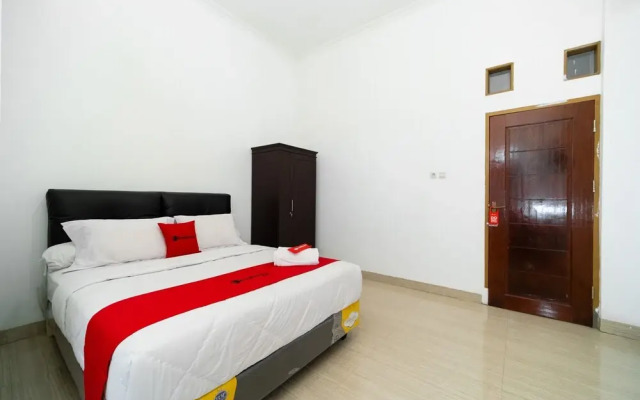 OYO Flagship 91534 Wisma Metro Permai