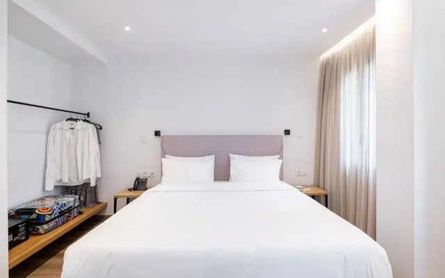Pnoe Urban Living