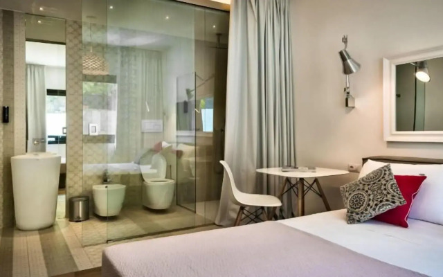 Teku Boutique Hotel