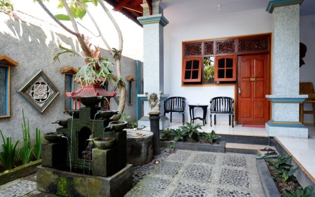 Reddoorz Near Mayura Park Lombok