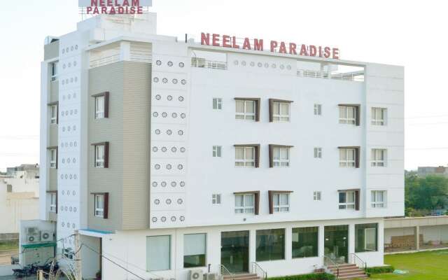 Hotel Neelam Paradise