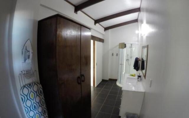 Vaiorea Beach House