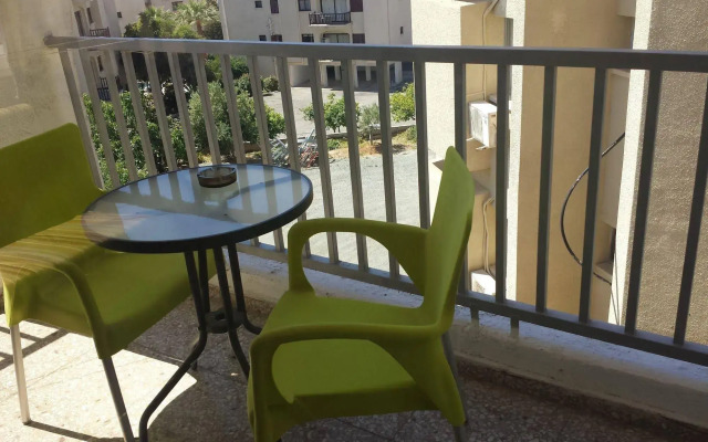 Polyxeni Hotel Apartments