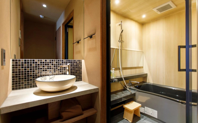 Gion Misen Furumonzen