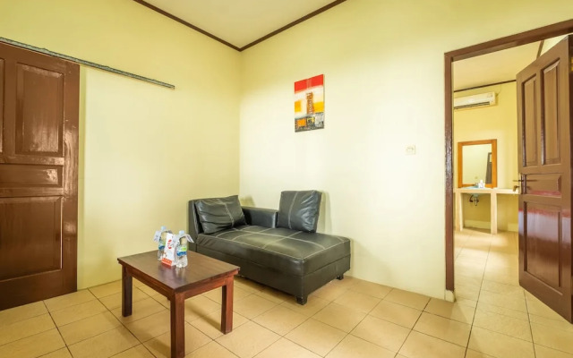 OYO 951 Cempaka Ratu Beach Resort