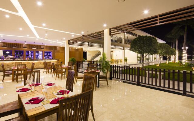 Diamond Bay Condotel - Resort Nha Trang