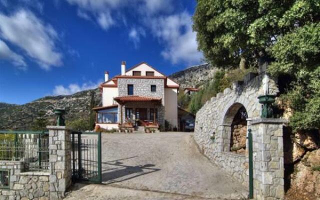 Nefeles Guesthouse