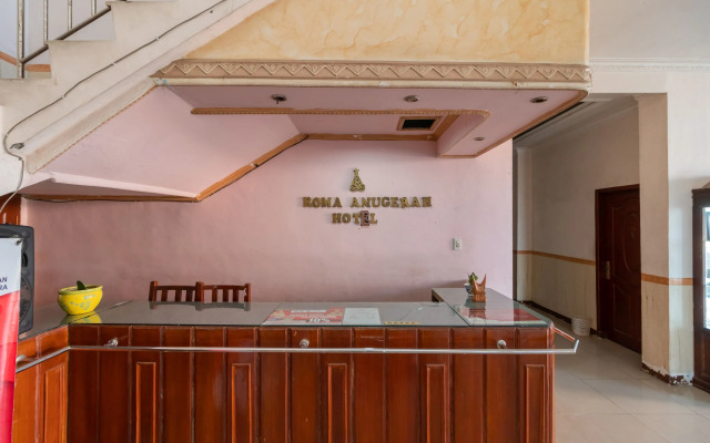 RedDoorz near Silangit International Airport