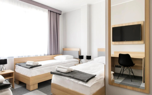 Waw Hotel Airport Okecie