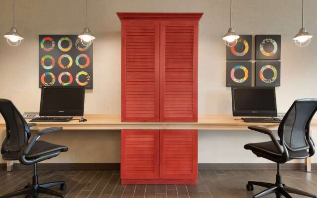 Home2 Suites by Hilton Milwaukee Brookfield
