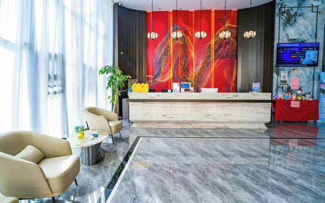 Yuntai Guanjing International Hotel