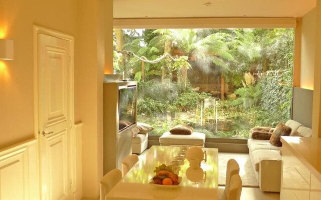 Garden Suite Centre