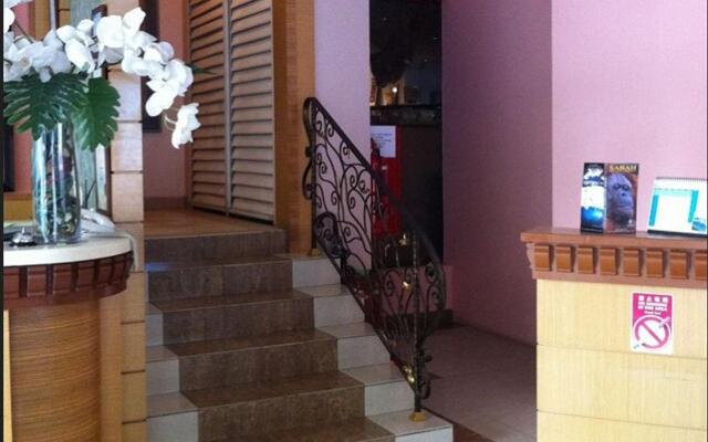 D' Borneo Hotel