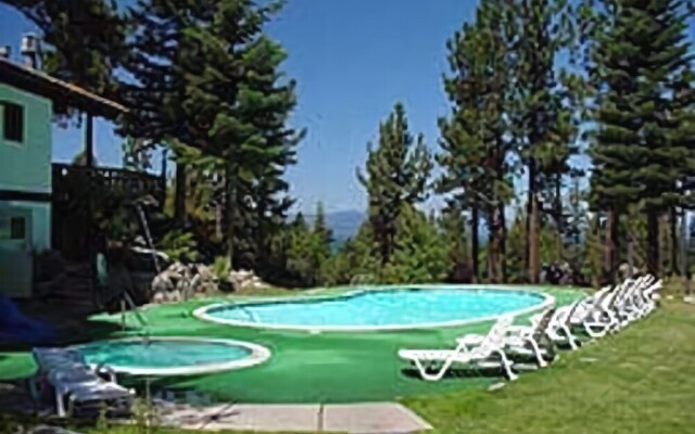 1233 Timber Lane 2 Bedroom Home