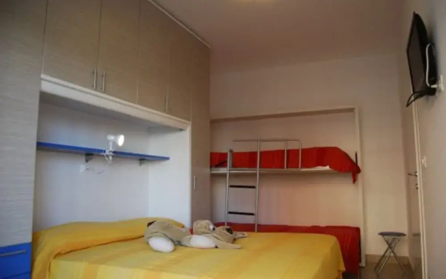 Comfortable Apartment With Pool